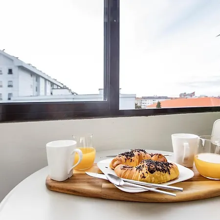 2br Flat In Bonfim W/ Ac & Balcony By Lovelystay Apartment