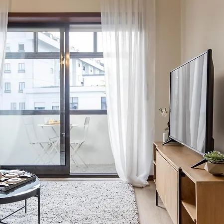 2br Flat In Bonfim W/ Ac & Balcony By Lovelystay Apartment *